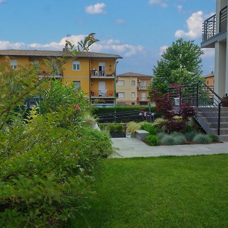 Via Goito 25 Rooms & Apartment Peschiera del Garda Exterior foto