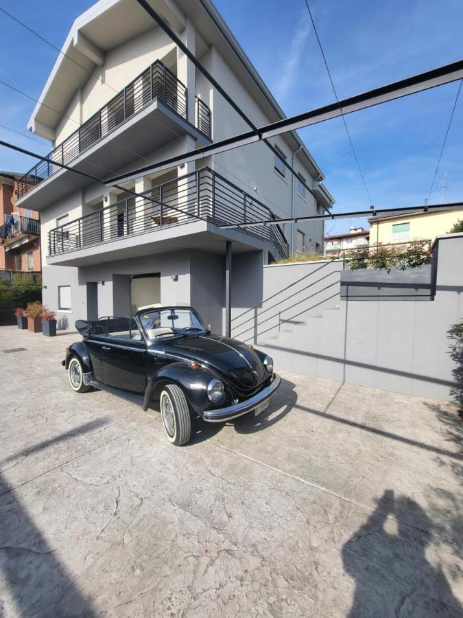 Via Goito 25 Rooms & Apartment Peschiera del Garda Exterior foto