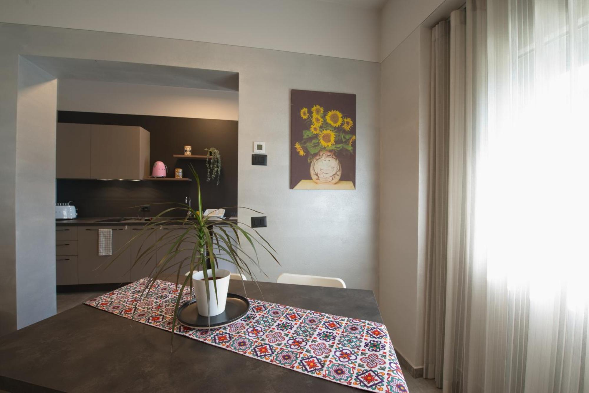 Via Goito 25 Rooms & Apartment Peschiera del Garda Exterior foto