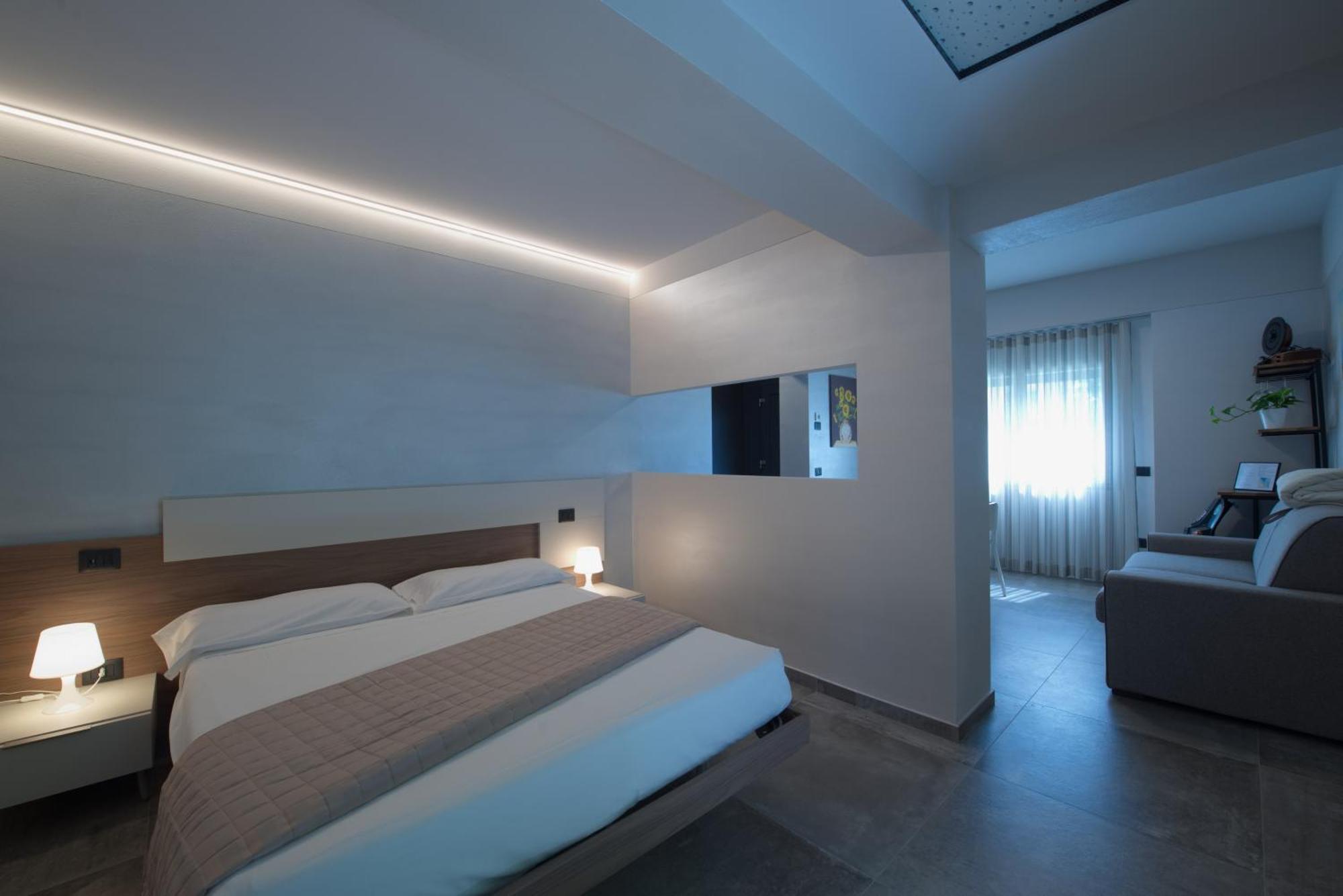 Via Goito 25 Rooms & Apartment Peschiera del Garda Exterior foto